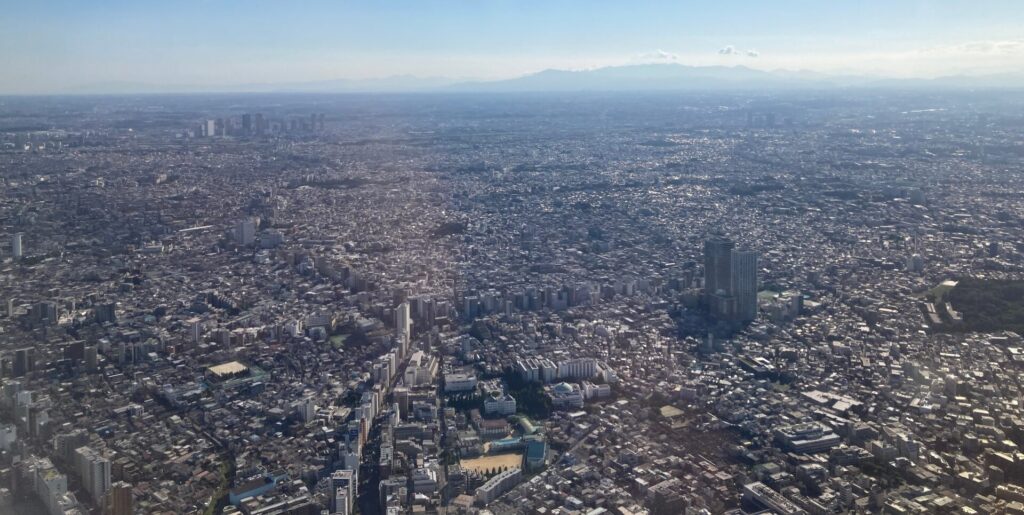 東京上空