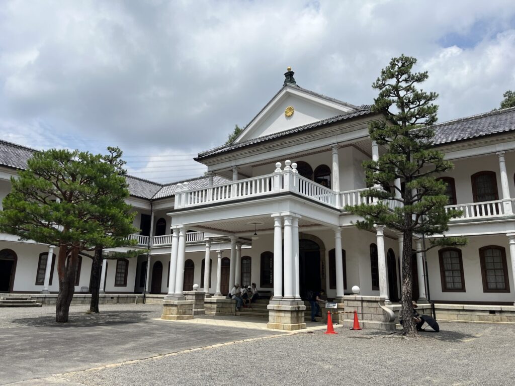 三重県庁舎