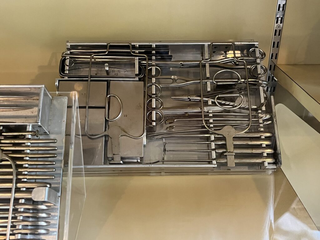 手術器具