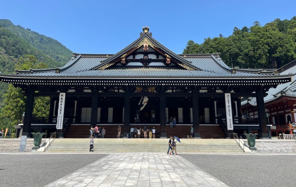 身延山久遠寺本堂