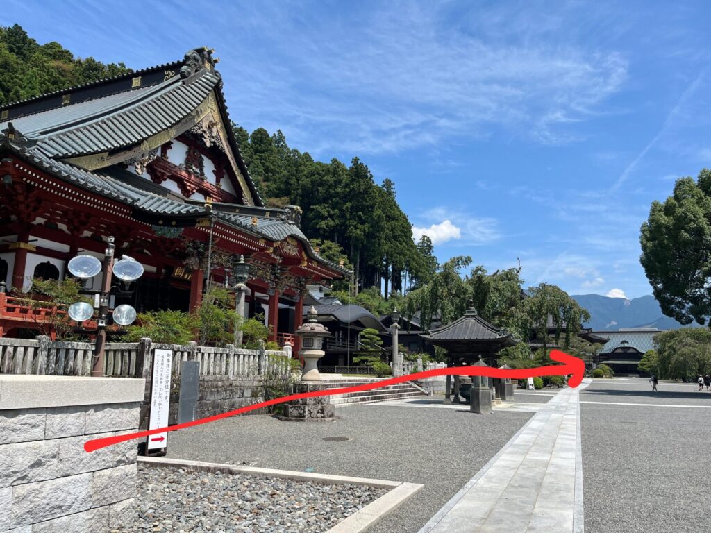 身延山久遠寺