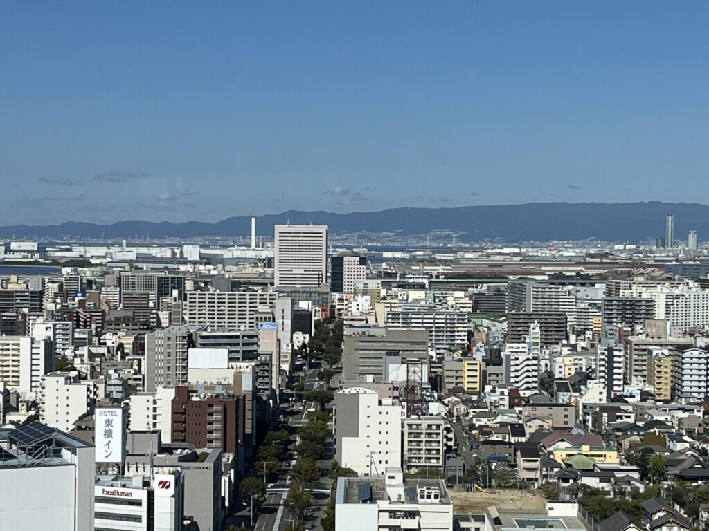 六甲山が見える