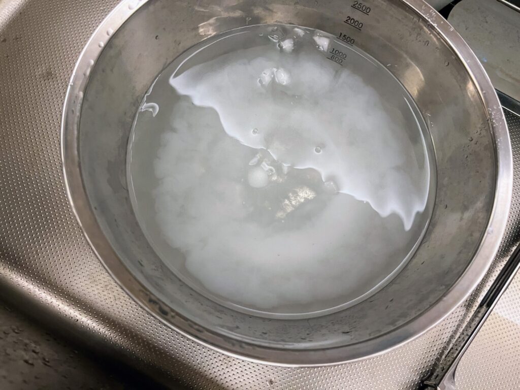 1500cc の水に45gで3％の食塩水完成