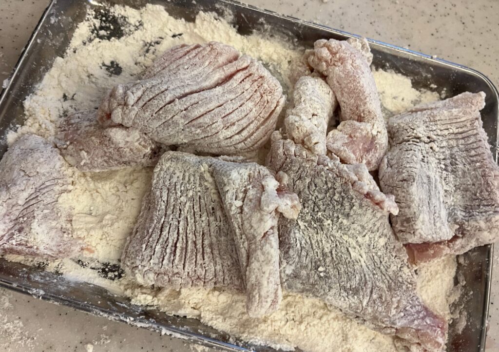 小麦粉をまんべんなく