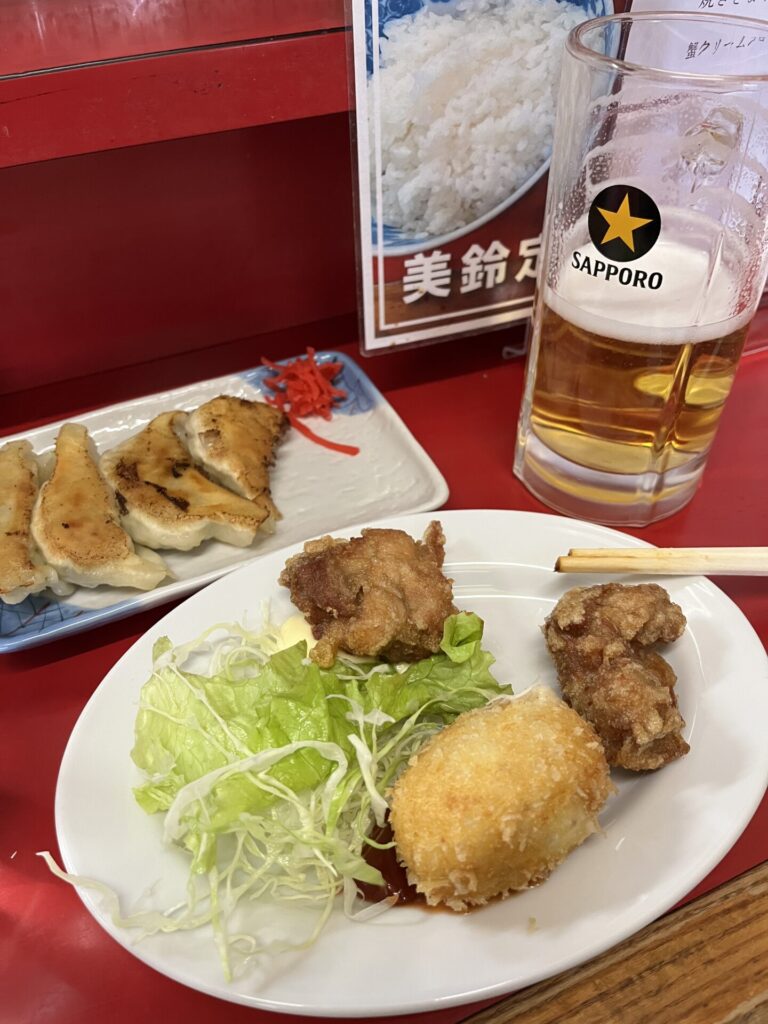 名物の餃子 カニコロ