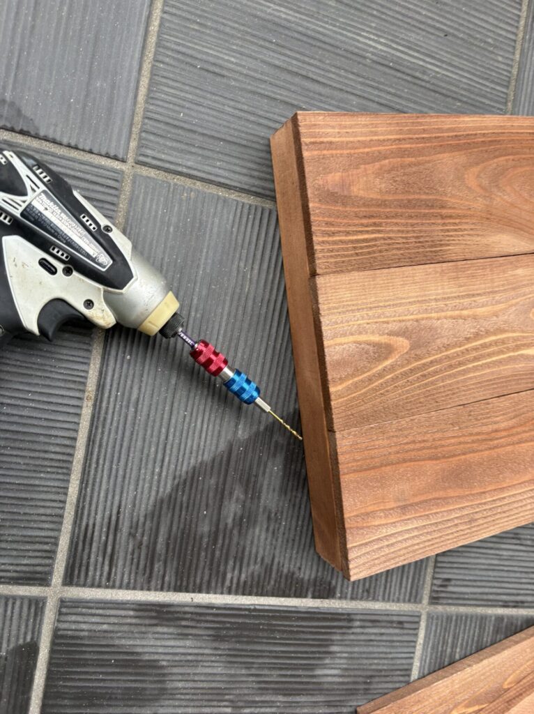 下穴は必ずあける