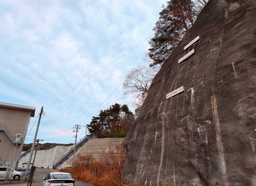津波到達プレート