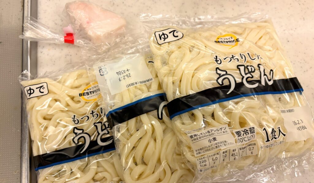 シメ用のうどん