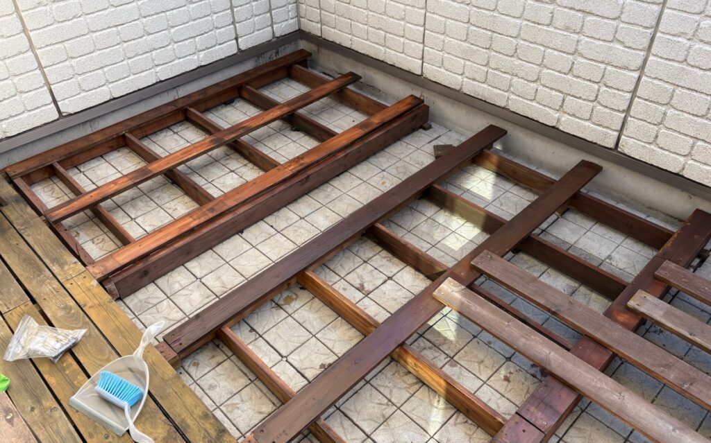 ウッドデッキ基礎完成