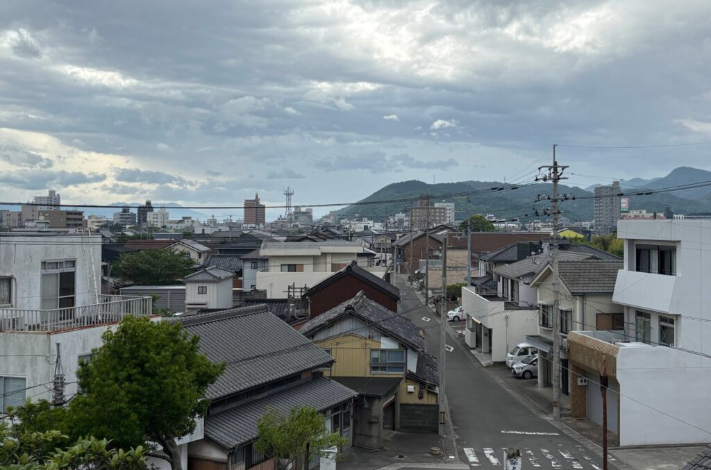 鳴門市街と中央構造線